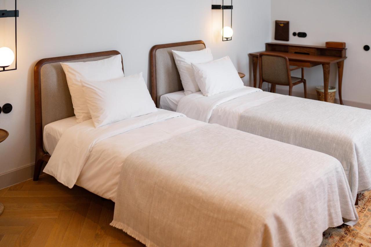 Pana Boutique Hotel Шимкент Екстериор снимка