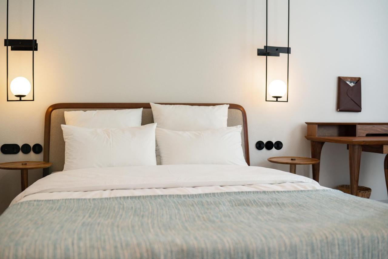 Pana Boutique Hotel Шимкент Екстериор снимка