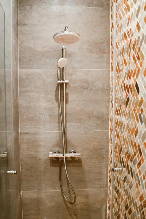 Pana Boutique Hotel Шимкент Екстериор снимка