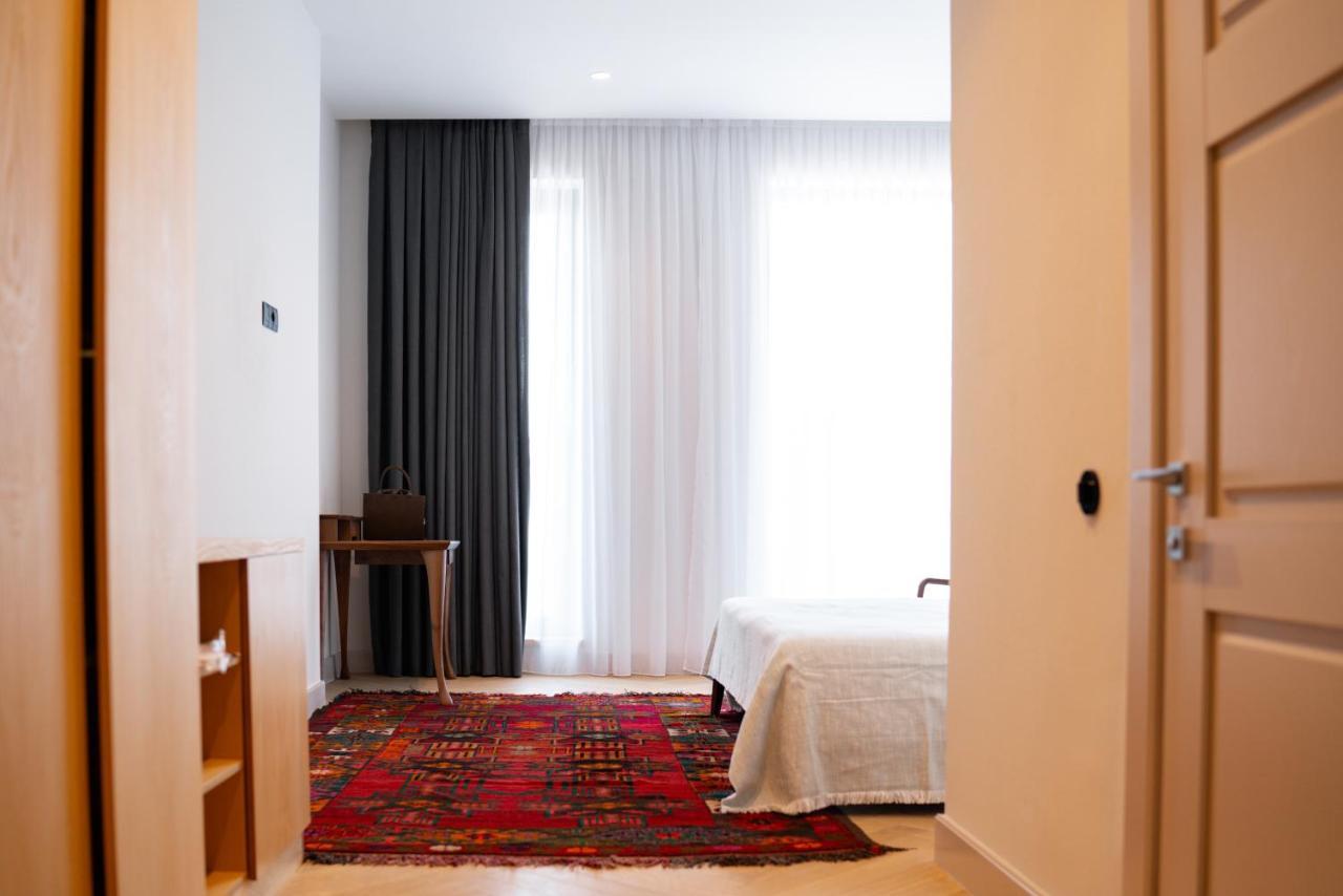 Pana Boutique Hotel Шимкент Екстериор снимка