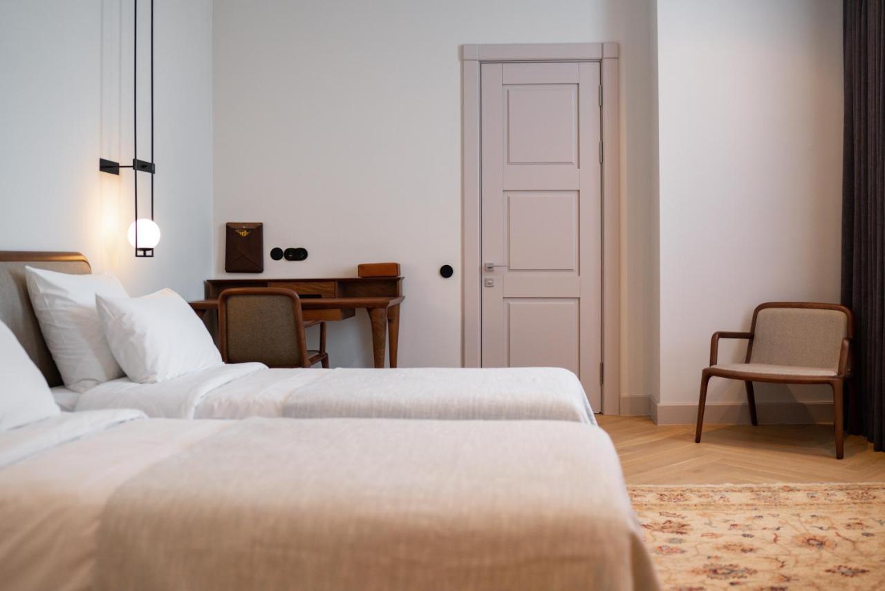 Pana Boutique Hotel Шимкент Екстериор снимка