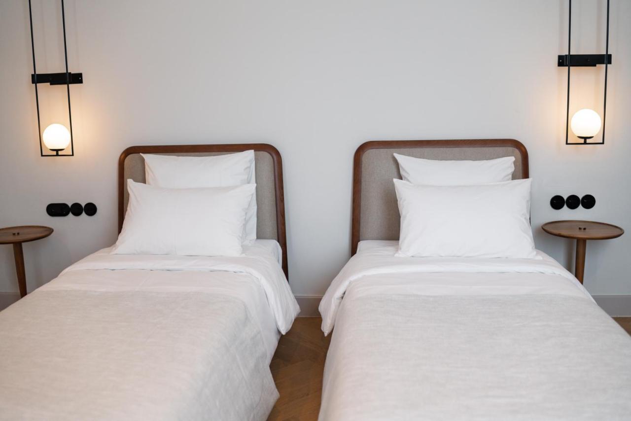 Pana Boutique Hotel Шимкент Екстериор снимка