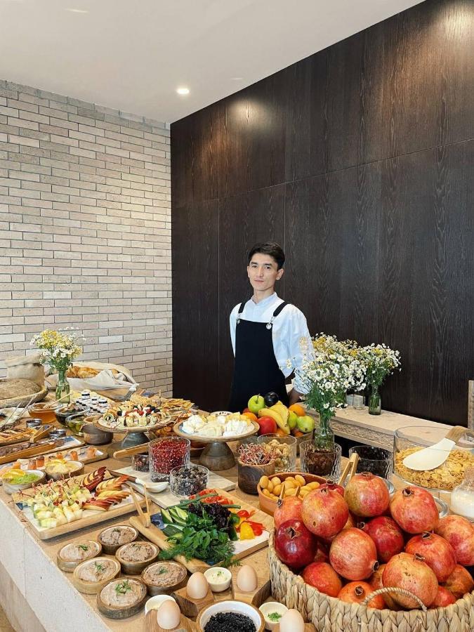 Pana Boutique Hotel Шимкент Екстериор снимка