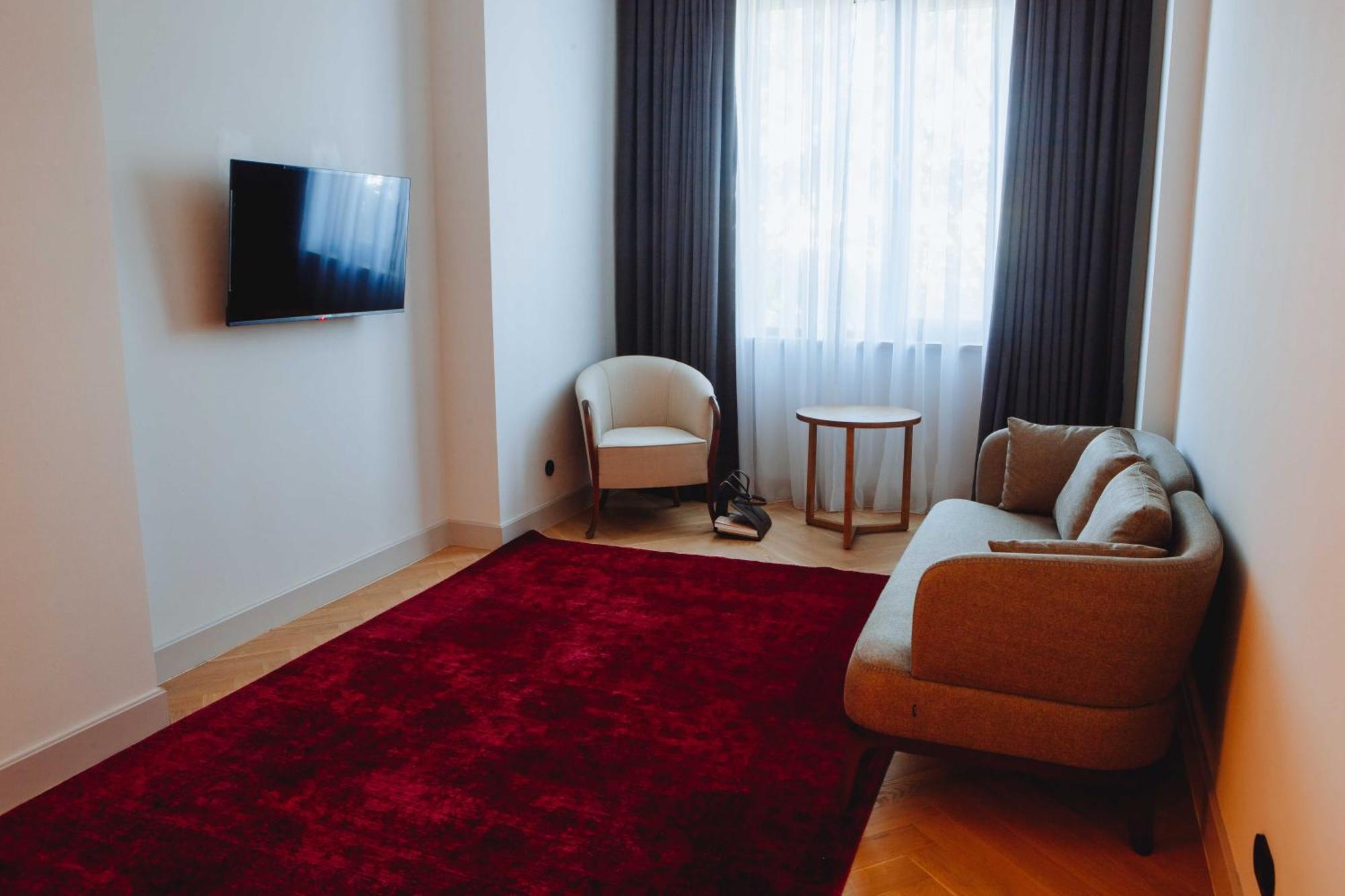 Pana Boutique Hotel Шимкент Екстериор снимка