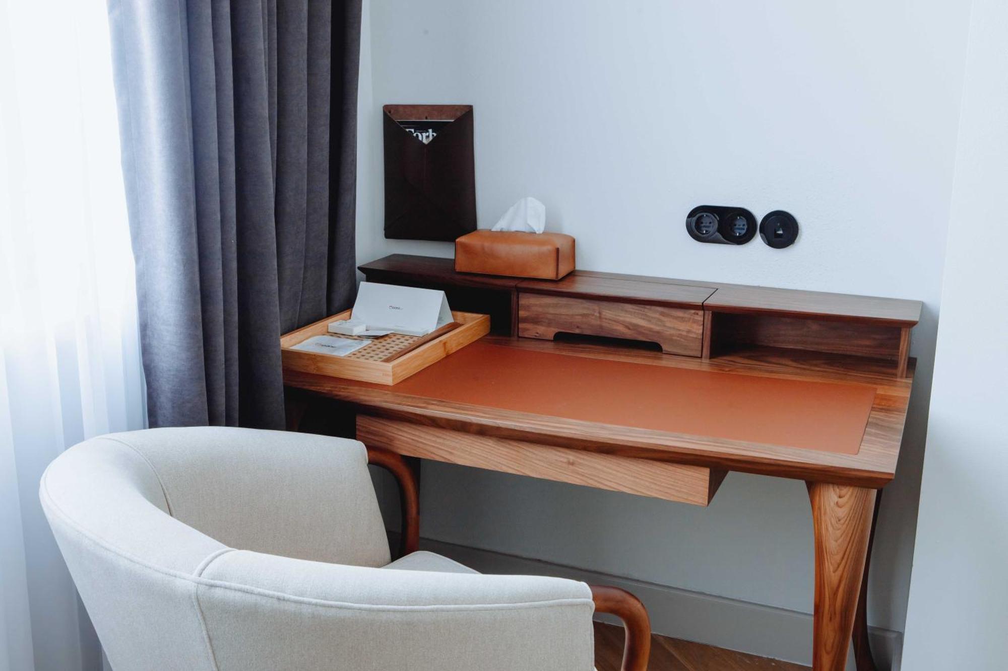 Pana Boutique Hotel Шимкент Екстериор снимка