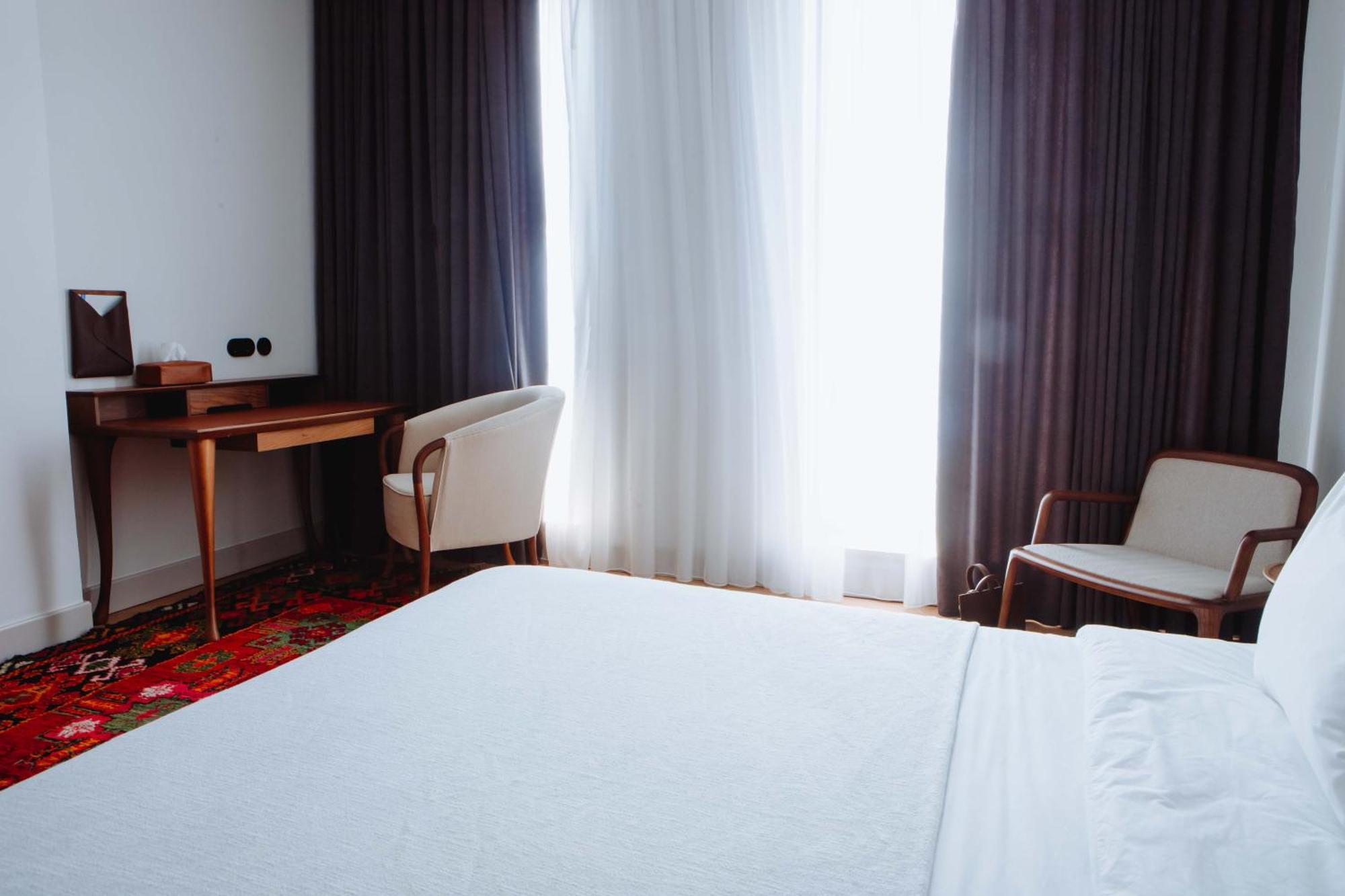 Pana Boutique Hotel Шимкент Екстериор снимка